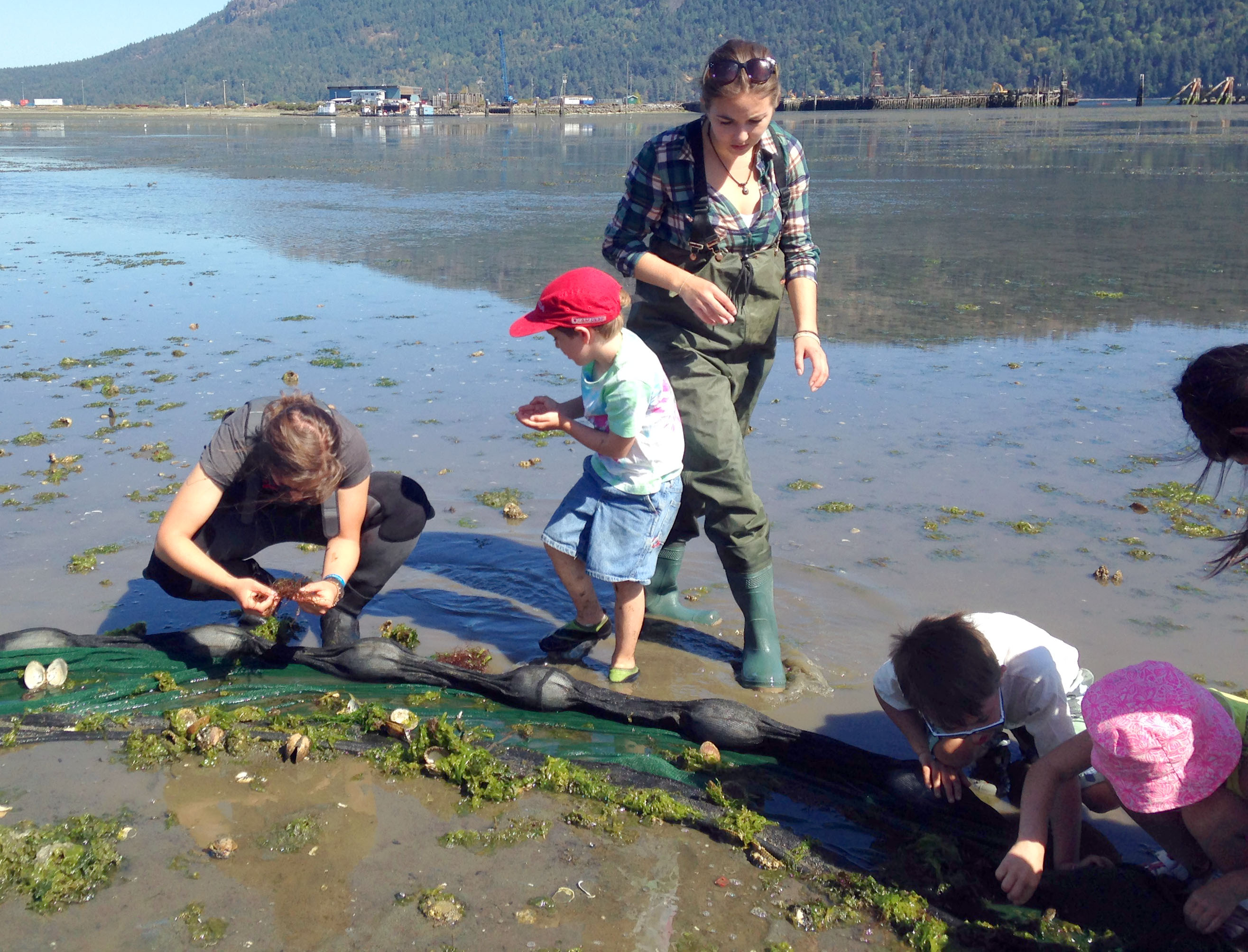 Contract Educator positions – hands-on nature & science programs – Apply by March 30th